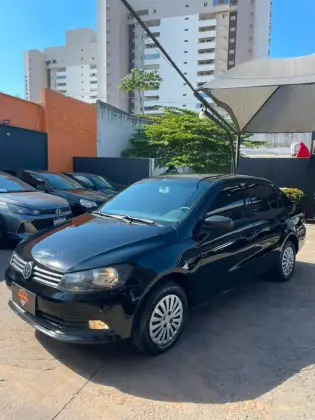 VOLKSWAGEN VOYAGE 1.0 MI COMFORTLINE 8V FLEX 4P MANUAL
