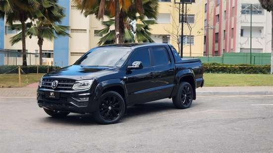 VOLKSWAGEN-AMAROK-2022