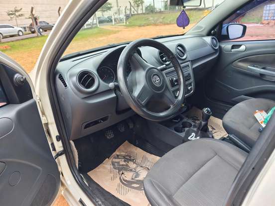 VOLKSWAGEN-GOL-1.0 MI 8V FLEX 4P MANUAL VOLKSWAGEN-GOL-2013