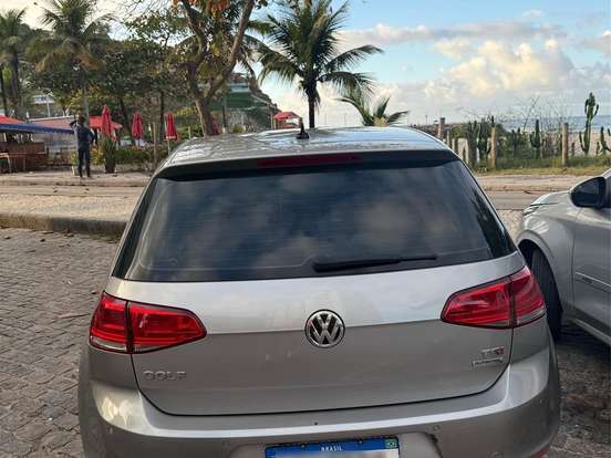 VOLKSWAGEN-GOLF-1.0 TSI COMFORTLINE 12V TOTAL FLEX 4P MANUAL VOLKSWAGEN-GOLF-2017