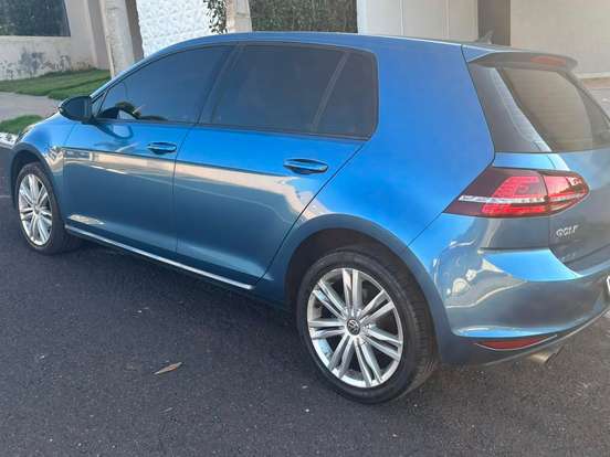VOLKSWAGEN-GOLF-1.4 TSI HIGHLINE 16V GASOLINA 4P AUTOMÁTICO VOLKSWAGEN-GOLF-2014