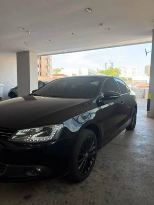 VOLKSWAGEN JETTA 2.0 TSI HIGHLINE 211CV GASOLINA 4P TIPTRONIC