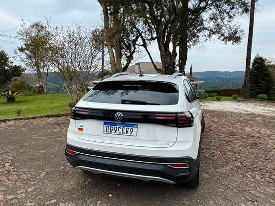 VOLKSWAGEN-NIVUS-1.0 200 TSI TOTAL FLEX HIGHLINE AUTOMÁTICO VOLKSWAGEN-NIVUS-2020