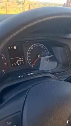 VOLKSWAGEN-POLO-2023