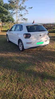 VOLKSWAGEN-POLO-2023