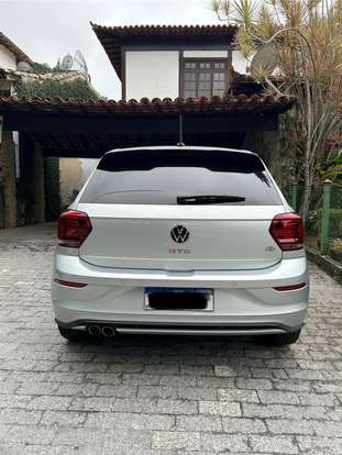 VOLKSWAGEN-POLO-2023