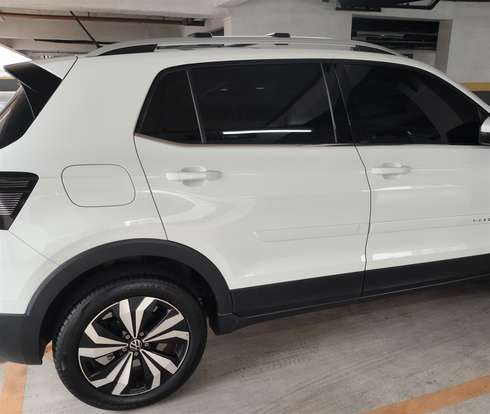 VOLKSWAGEN-T-CROSS-2023