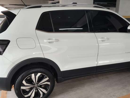 VOLKSWAGEN-T-CROSS-1.4 250 TSI TOTAL FLEX HIGHLINE AUTOMÁTICO VOLKSWAGEN-T-CROSS-2023