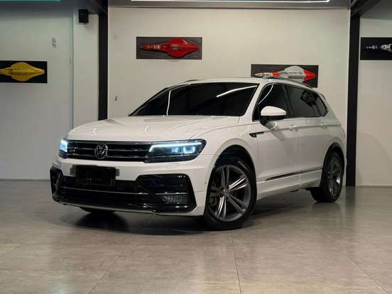 VOLKSWAGEN-TIGUAN-2020