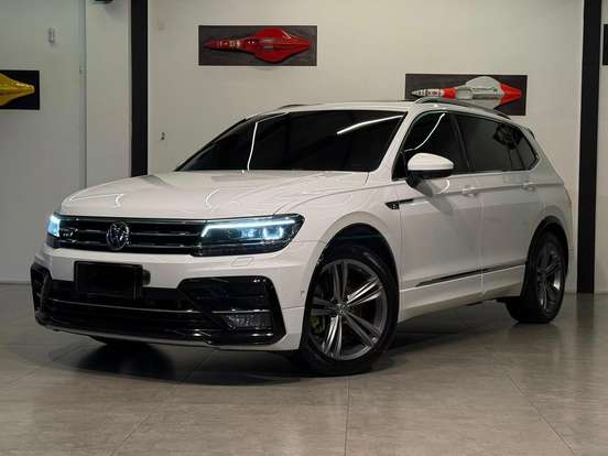 VOLKSWAGEN-TIGUAN-2020