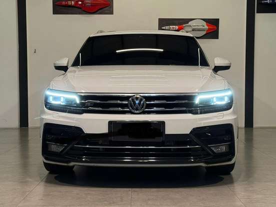 VOLKSWAGEN-TIGUAN-2020