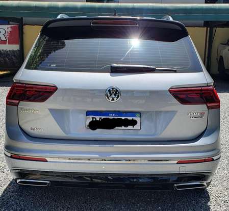VOLKSWAGEN-TIGUAN-2019