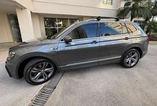 VOLKSWAGEN-TIGUAN-2019