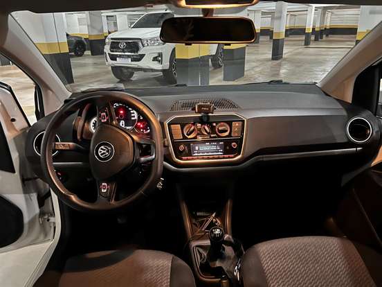 VOLKSWAGEN-UP-1.0 170 TSI TOTAL FLEX CONNECT 4P MANUAL VOLKSWAGEN-UP-2019