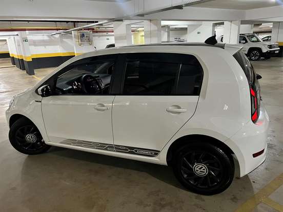 VOLKSWAGEN-UP-1.0 170 TSI TOTAL FLEX CONNECT 4P MANUAL VOLKSWAGEN-UP-2019