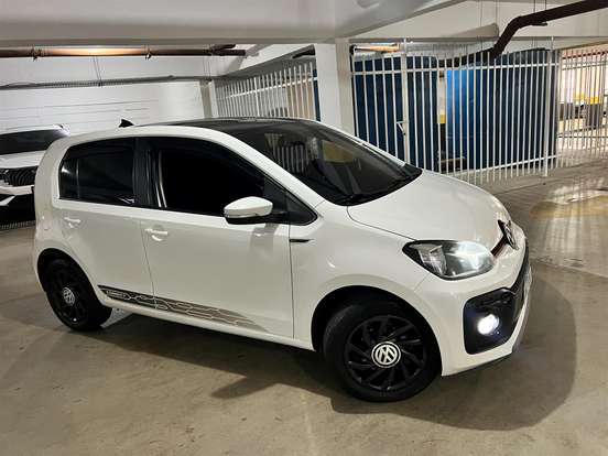 VOLKSWAGEN-UP-2019