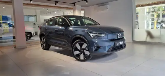 VOLVO EC40 P8 RECHARGE TWIN ELECTRIC ULTRA AWD
