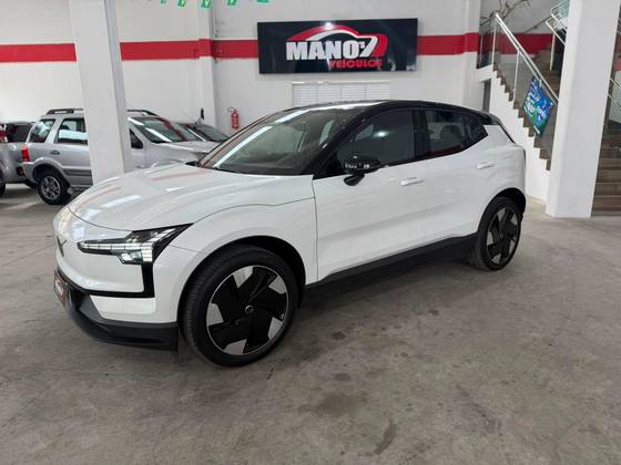 VOLVO EX30 69 KW ELÉTRICO PLUS