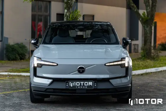 VOLVO EX30 69 KW ELÉTRICO ULTRA