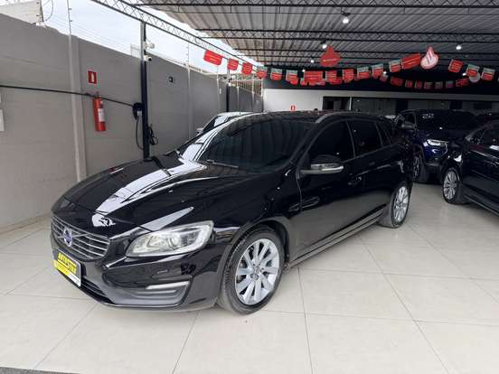 VOLVO-V60-2.0 T5 KINETIC TURBO GASOLINA 4P AUTOMÁTICO VOLVO-V60-2015