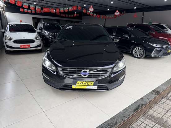 VOLVO-V60-2.0 T5 KINETIC TURBO GASOLINA 4P AUTOMÁTICO VOLVO-V60-2015