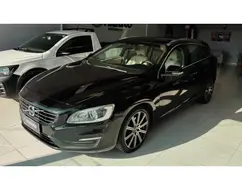 VOLVO V60 2.0 T5 MOMENTUM TURBO GASOLINA 4P AUTOMÁTICO VOLVO V60 2.0 T5 MOMENTUM TURBO GASOLINA 4P AUTOMÁTICO