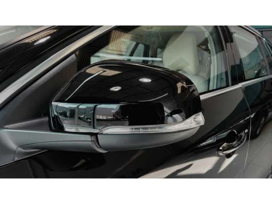 VOLVO-V60-2015