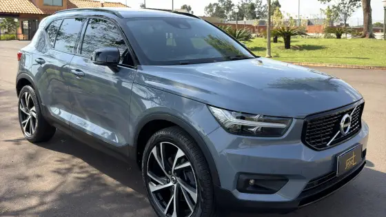VOLVO XC40 2.0 T5 GASOLINA R-DESIGN AWD GEARTRONIC