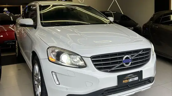 VOLVO XC60 2.0 T5 DYNAMIC FWD TURBO GASOLINA 4P AUTOMÁTICO