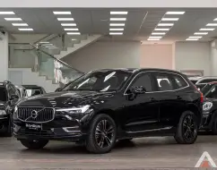VOLVO XC60 2.0 T8 HYBRID MOMENTUM AWD GEARTRONIC VOLVO XC60 2.0 T8 HYBRID MOMENTUM AWD GEARTRONIC