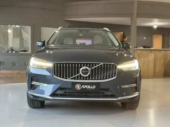 VOLVO-XC60-2023