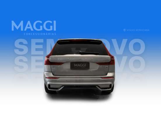 VOLVO-XC60-2025
