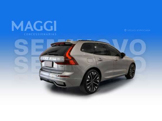 VOLVO-XC60-2025