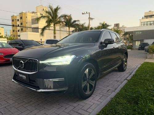 VOLVO-XC60-2023