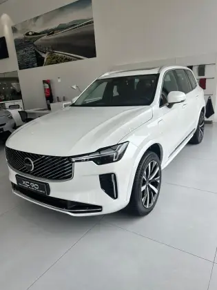 VOLVO XC90 2.0 T8 PHEV PLUS AWD GEARTRONIC