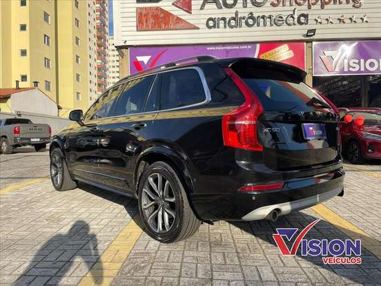 VOLVO-XC90-2.0 D5 DIESEL MOMENTUM AWD GEARTRONIC VOLVO-XC90-2017