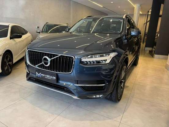 VOLVO-XC90-2017