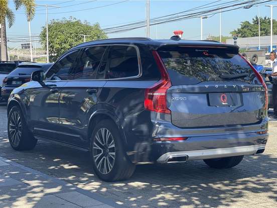 VOLVO-XC90-2.0 T6 GASOLINA MOMENTUM AWD GEARTRONIC VOLVO-XC90-2019