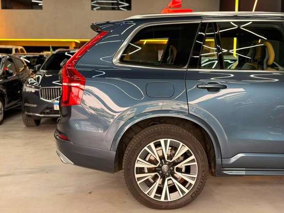VOLVO-XC90-2.0 T6 GASOLINA MOMENTUM AWD GEARTRONIC VOLVO-XC90-2019