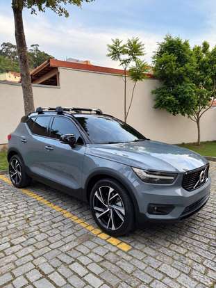 VOLVO-XC40-1.5 T5 RECHARGE R-DESIGN GEARTRONIC VOLVO-XC40-2021