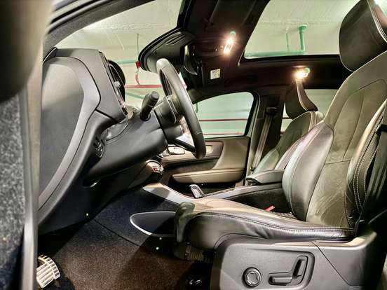 VOLVO-XC40-2.0 T5 GASOLINA R-DESIGN AWD GEARTRONIC VOLVO-XC40-2018