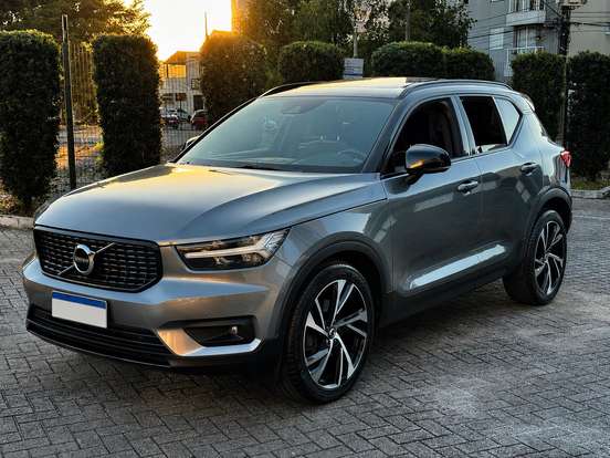 VOLVO-XC40-2.0 T5 GASOLINA R-DESIGN AWD GEARTRONIC VOLVO-XC40-2019