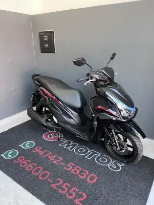 YAMAHA FLUO 125 HYBRID CONNECTED ABS 