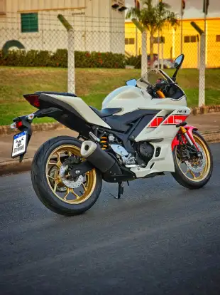 YAMAHA-YZF R3 60th ANNIVERSARY ABS-2023