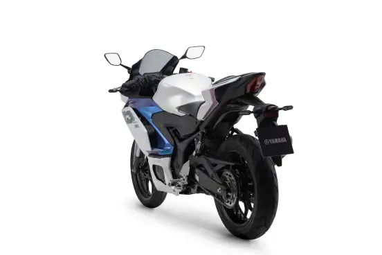 YAMAHA-YZF R3 ABS CONNECTED YAMAHA-YZF R3 ABS CONNECTED-2026