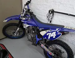 YAMAHA TT-R 230 YAMAHA TT-R 230