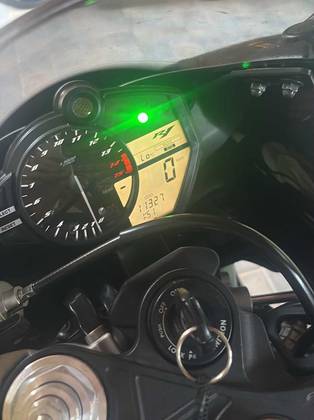 YAMAHA YZF R1 