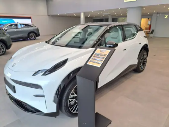ZEEKR X 66 KW ELÉTRICO FLAGSHIP AWD