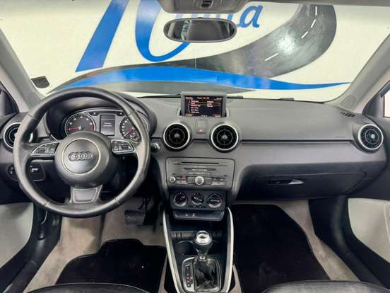 AUDI-A1-2011