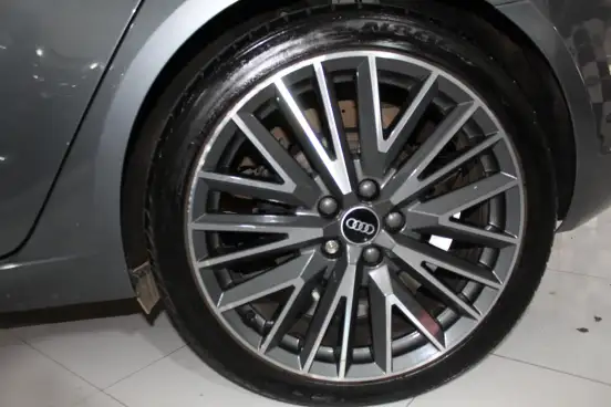 AUDI-A3-2013